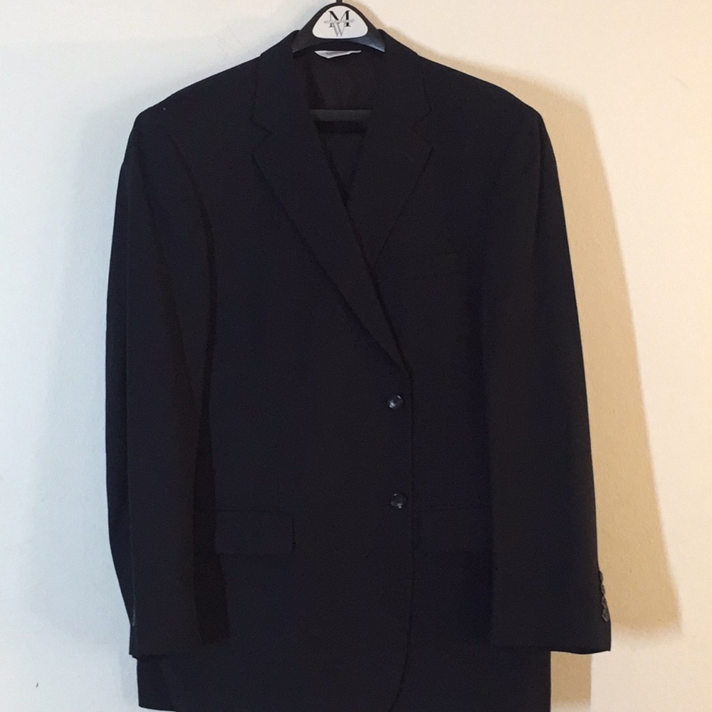 Joseph & Feiss Black Suit